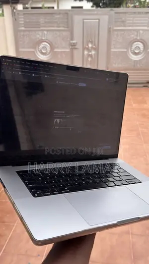 Laptop Apple MacBook Pro 16GB Apple M1 Pro SSD 1T