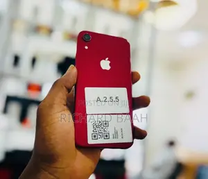 Apple iPhone XR 64 GB Red
