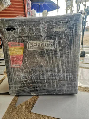 Fender Rumble 15 Bass Combo