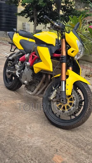 Benelli 2018 Yellow