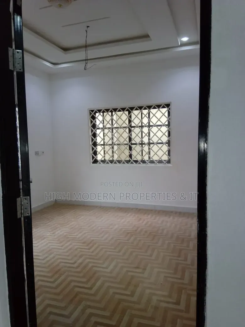3bdrm House in Amrahia, Pentecost for sale