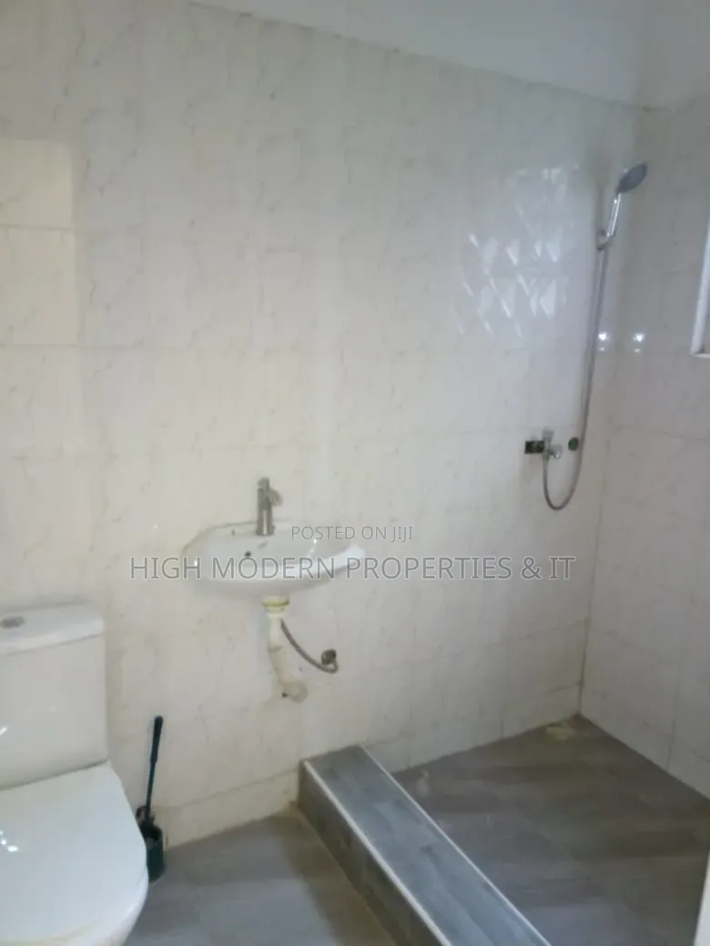3bdrm House in Amrahia, Pentecost for sale