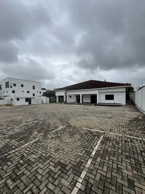 3bdrm House in East Legon, American House for rent