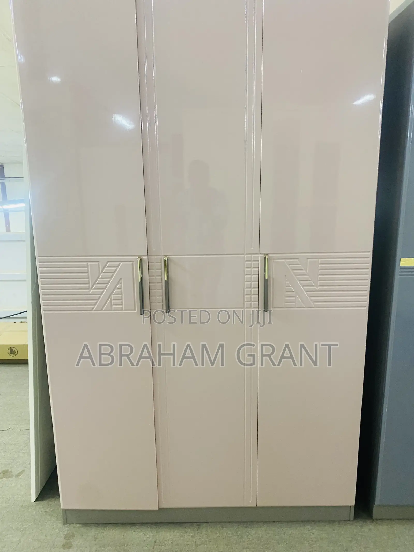 3 in One Foreign Wardrobe