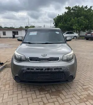 Kia Soul Hatchback 2016 Red