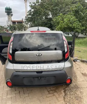 Kia Soul Hatchback 2016 Red