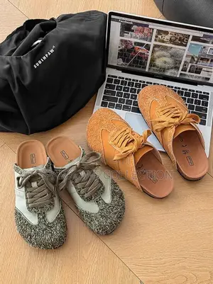 Queezaza Soft Footbed Suede Mules