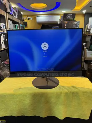 Desktop Computer Lenovo ideacentre AIO 520 8GB AMD A4 SSD 256GB