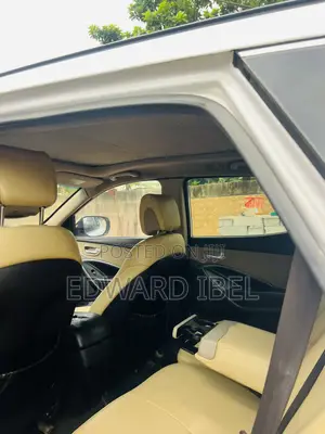 Hyundai Santa Fe 2014 White