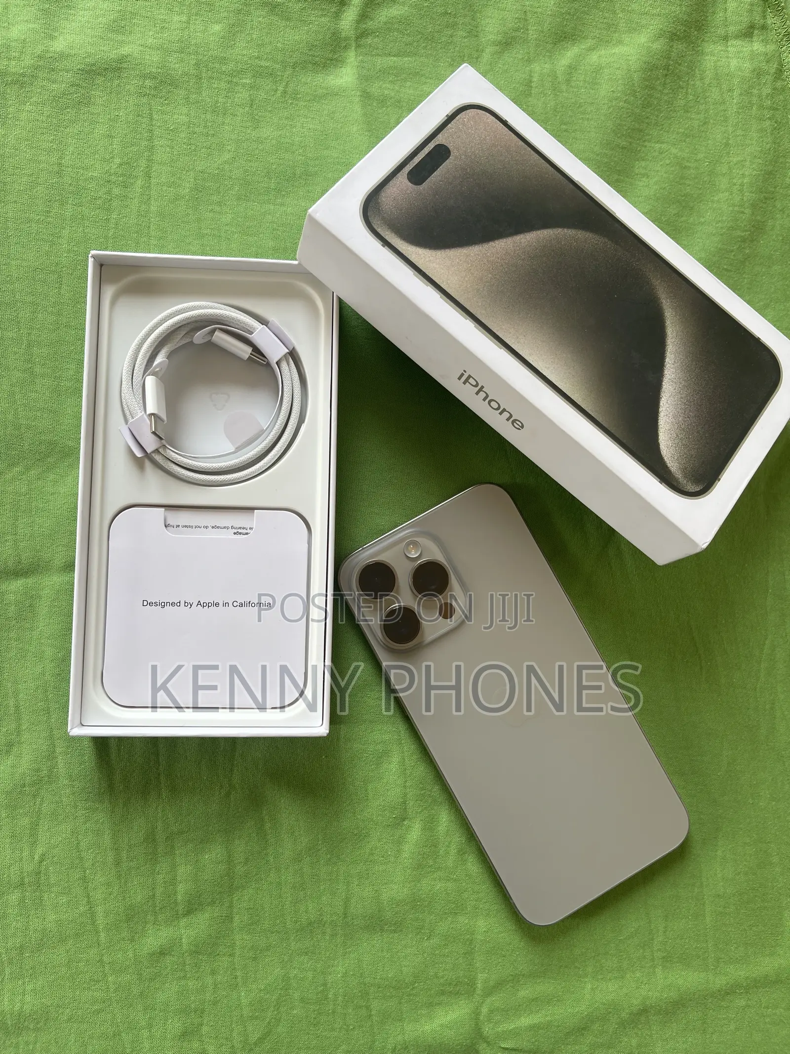 Apple iPhone 15 Pro Max 256 GB Silver