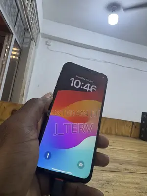 Apple iPhone XS 64 GB Black
