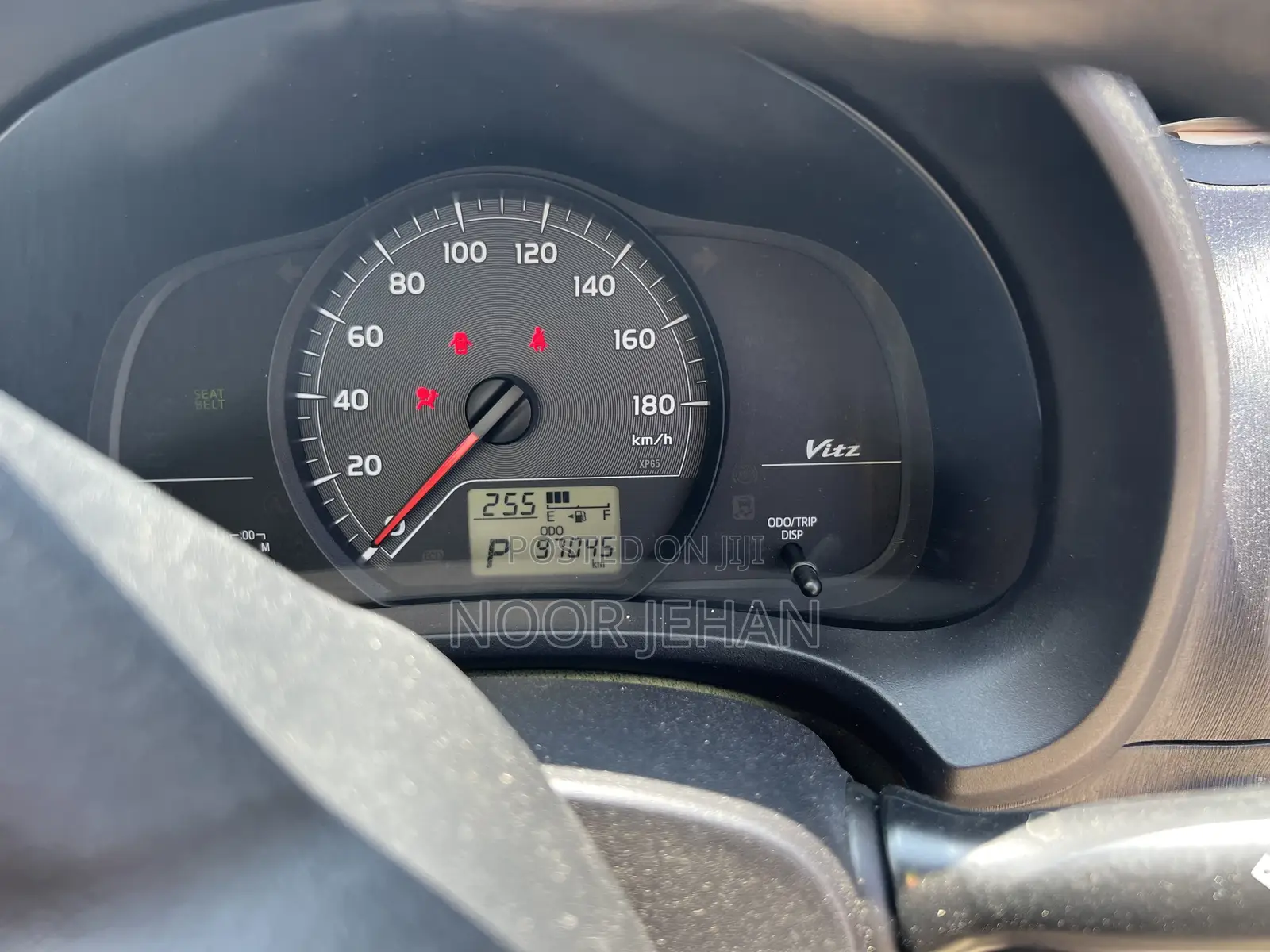 Toyota Vitz 1.3 AWD 5dr 2013 Blue