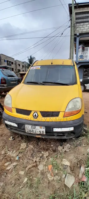 Renault Kangoo 2011 Yellow
