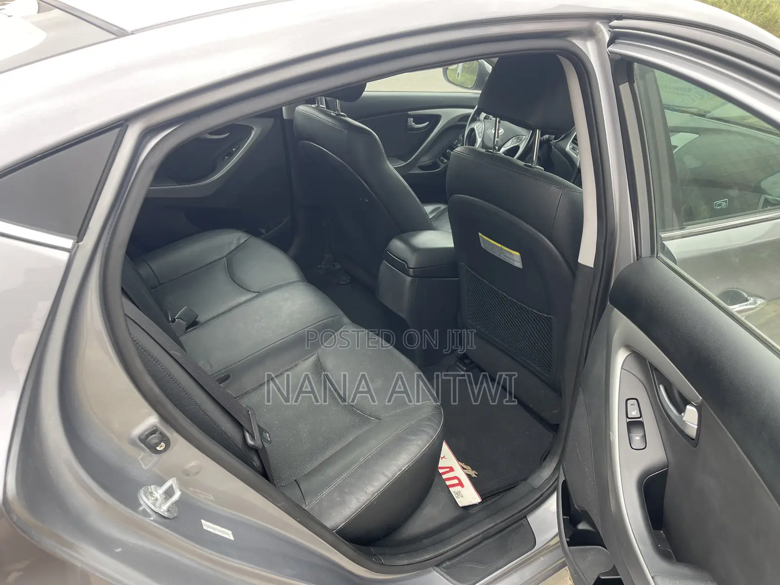 Hyundai Elantra Limited 4dr Sedan (1.8L 4cyl 6A) 2015 Silver