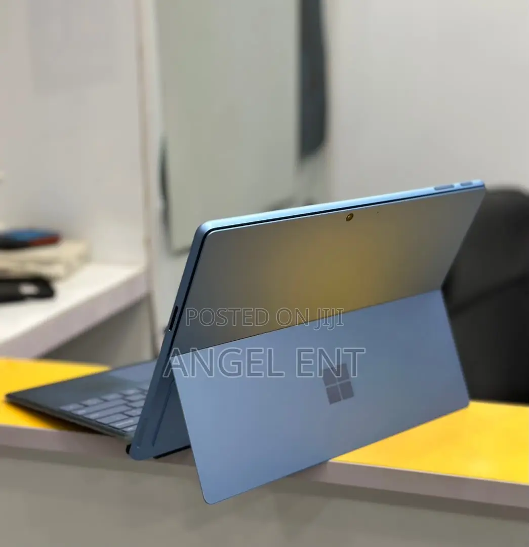 Laptop Microsoft Surface Pro 9 16GB Intel Core i7 SSD 512GB