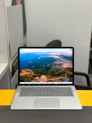 Laptop Microsoft Surface Laptop 2 16GB Intel Core i7 SSD 512GB