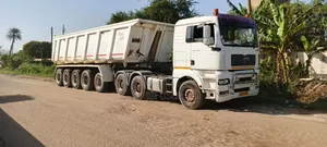 Tippee Trailer