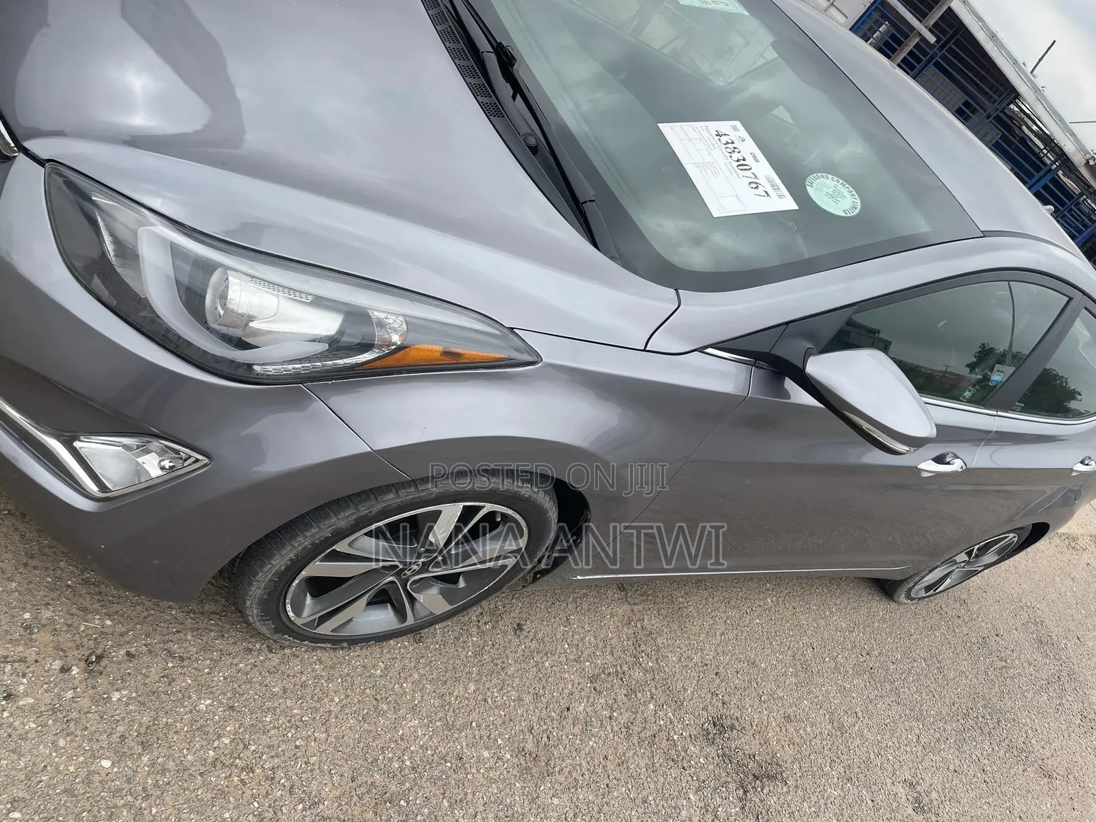 Hyundai Elantra Limited 4dr Sedan (1.8L 4cyl 6A) 2015 Silver