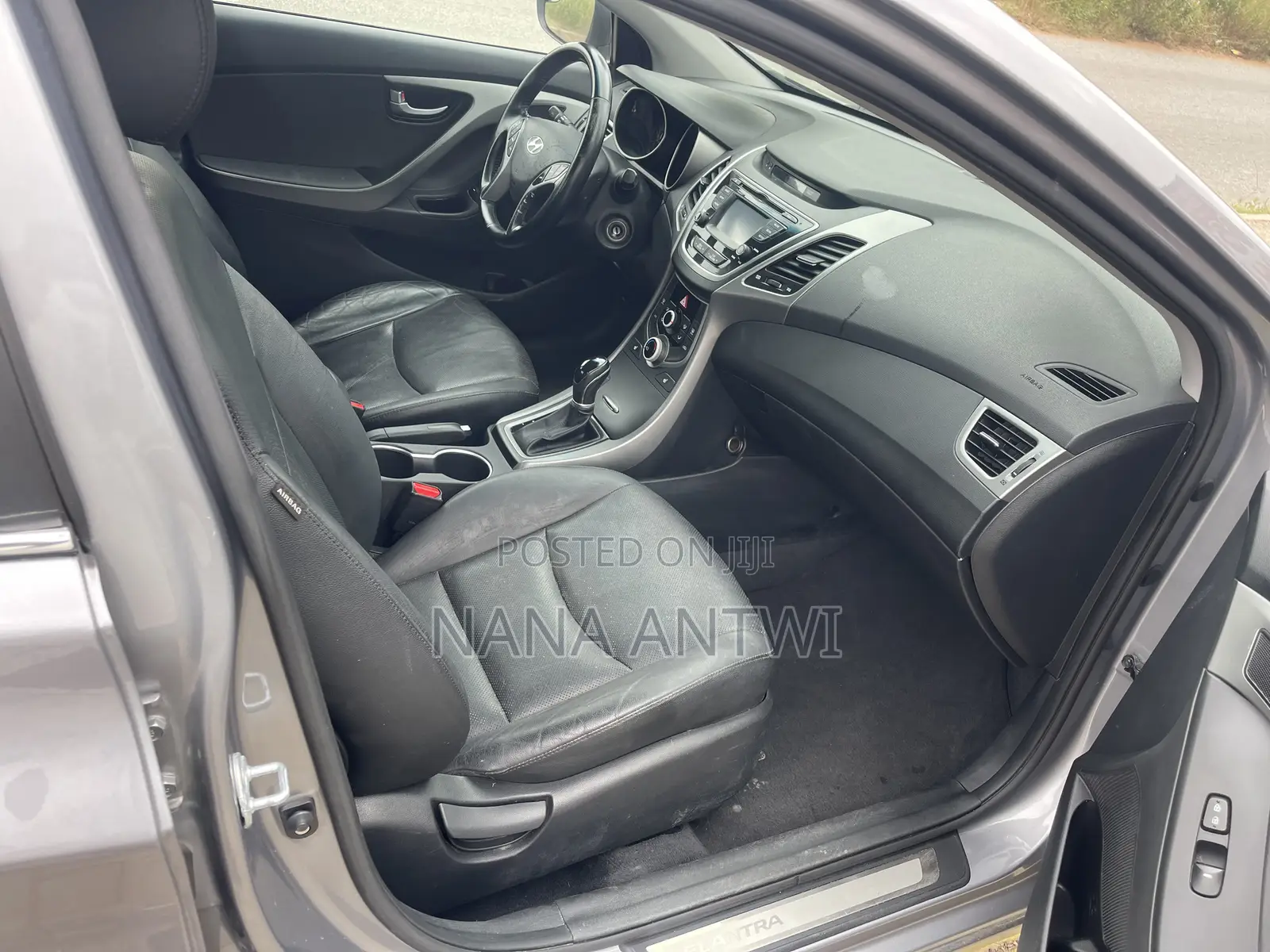 Hyundai Elantra Limited 4dr Sedan (1.8L 4cyl 6A) 2015 Silver