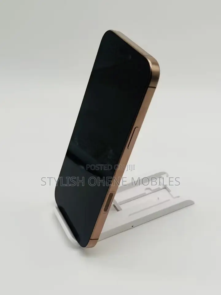 New Apple iPhone 16 Pro Max 1 TB Black
