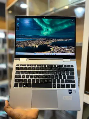 Laptop HP EliteBook 830 G9 16GB Intel Core i5 SSD 512GB