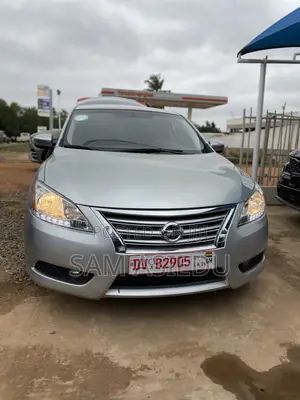 Nissan Sentra SL 4dr Sedan (1.8L 4cyl CVT) 2015 Silver