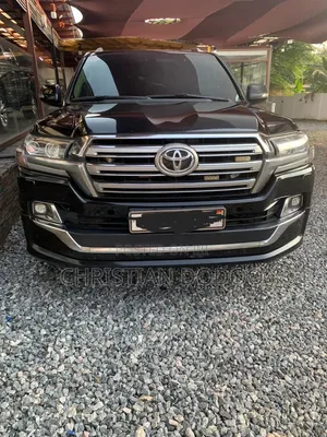 Toyota Land Cruiser 4.5 V8 VXR 2016 Black
