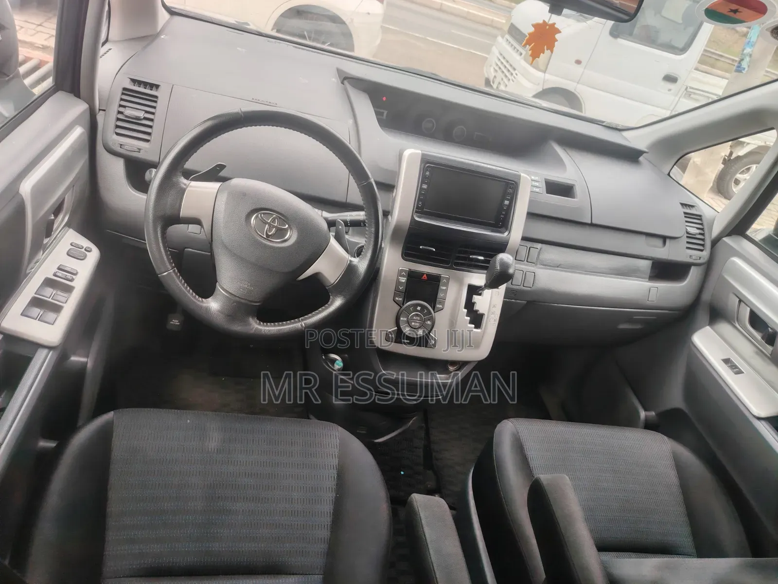 Toyota Voxy 2013 Black