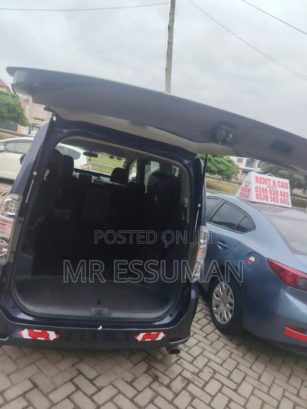 Toyota Voxy 2013 Black