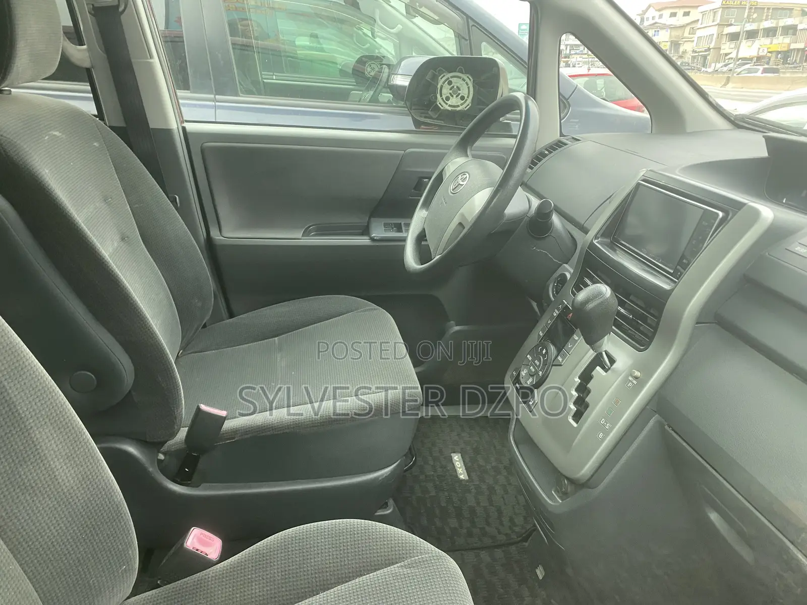 Toyota Voxy 2013 Brown