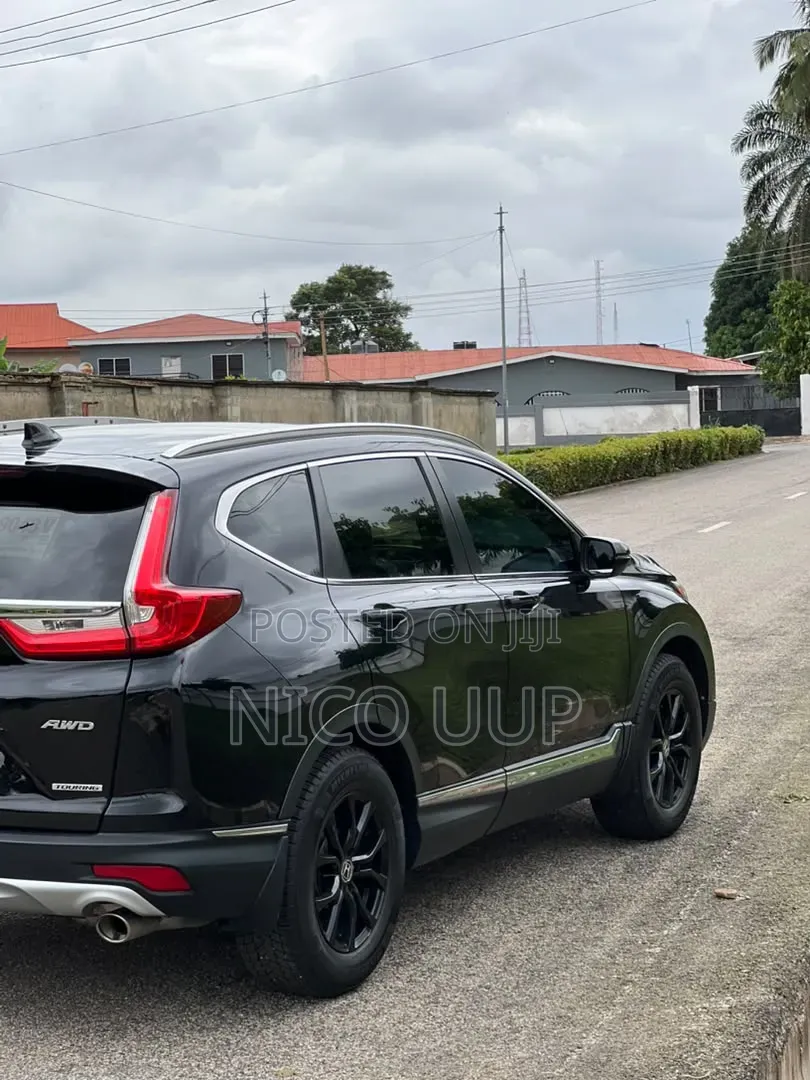 Honda CR-V Touring FWD 2019 Black