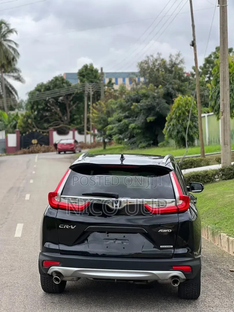 Honda CR-V Touring FWD 2019 Black