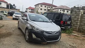 Hyundai Elantra 2016 Silver