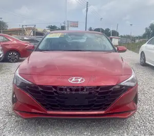 Hyundai Elantra 2021 Red