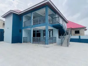 2bdrm Apartment in Franjie Realty, West Hills Mall Area for rent