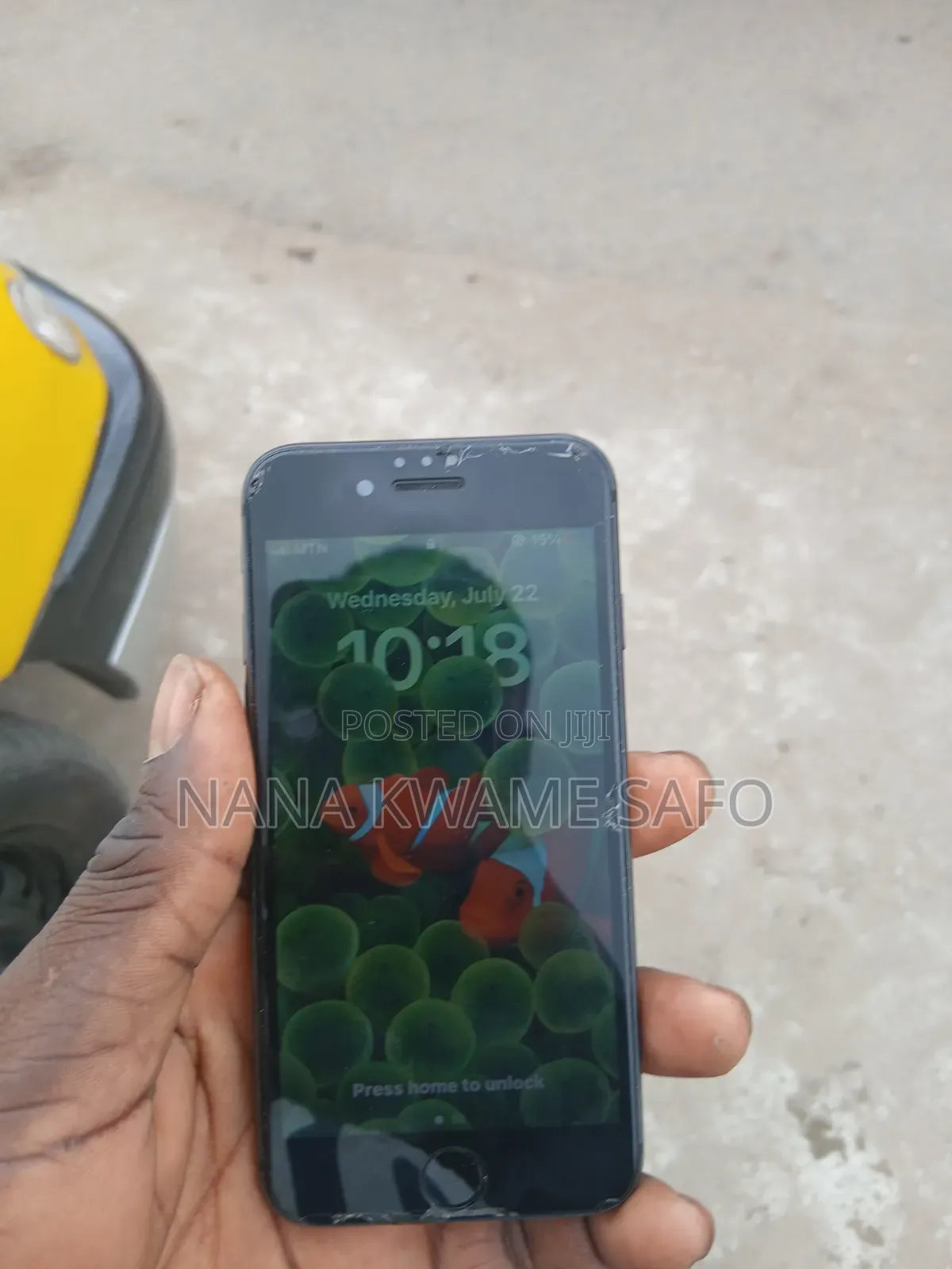 Apple iPhone 8 64 GB Black