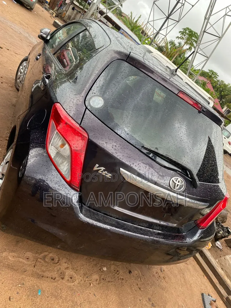 Toyota Vitz 2013 Black