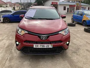 Toyota RAV4 LE 4dr SUV (2.5L 4cyl 6A) 2015 Red