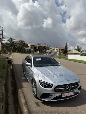 Mercedes-Benz E350 2022 Silver