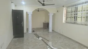 3bdrm Apartment in Kwadaso Estate, Kumasi Metropolitan for rent