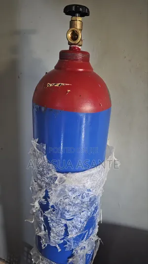 Oxygen Cylinder Available