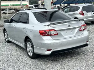 Toyota Corolla S 4dr Sedan (1.8L 4cyl 4A) 2012 Silver