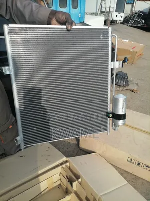 A C Condenser for Mitsubishi L200/Triton