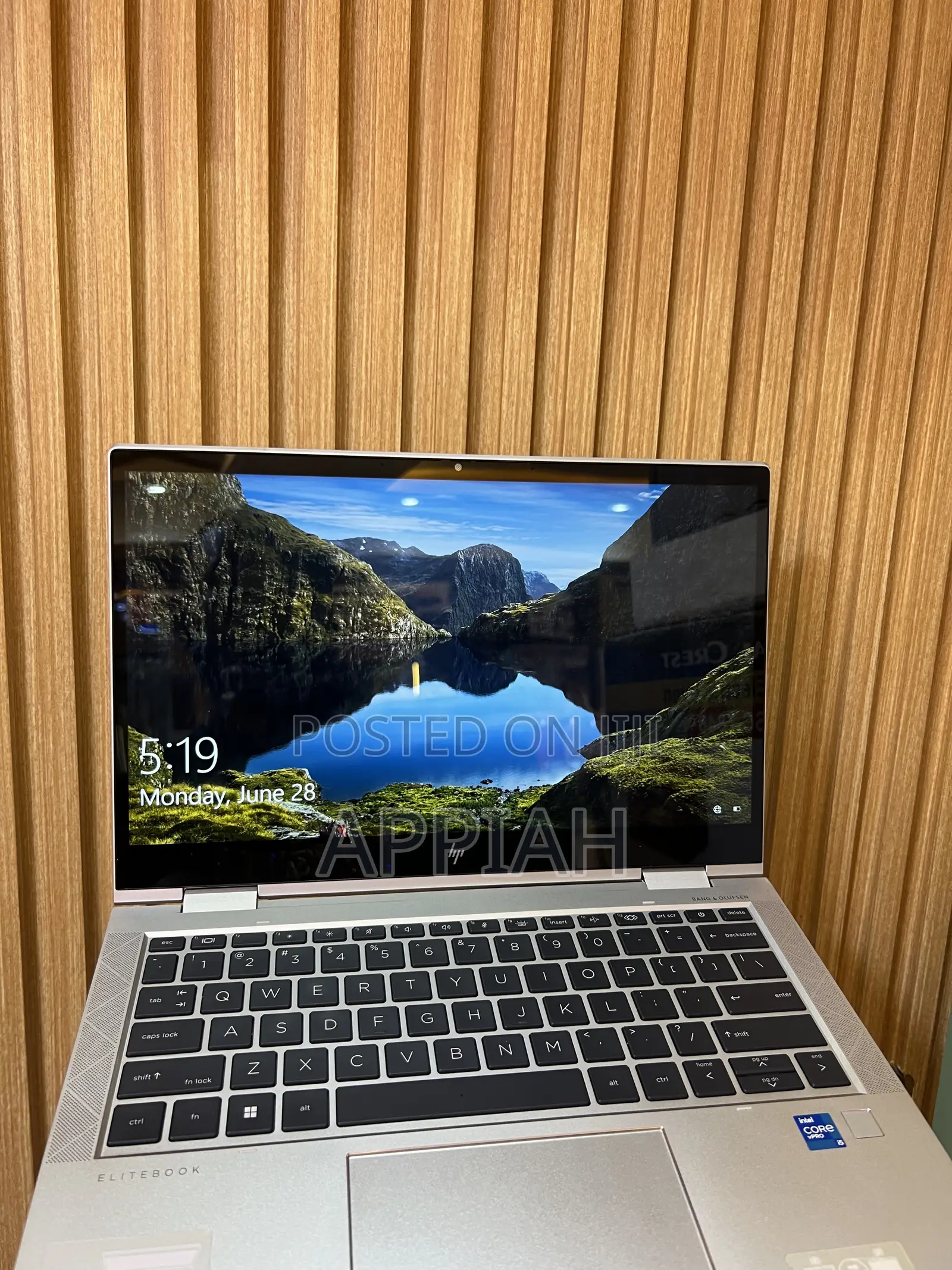 New Laptop HP EliteBook 830 G8 16GB Intel Core i5 HDD+SSD 512GB