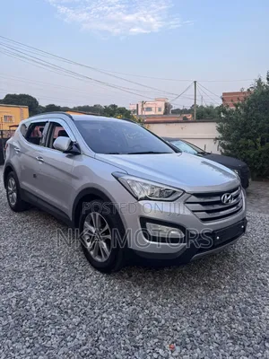 Hyundai Santa Fe 2016 Silver