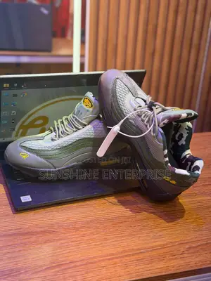 Nike Air Shoe