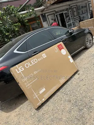 Slim Sleek Best LG OLED CS 65 Inch Smart TV 2022 OLED65CS6LA