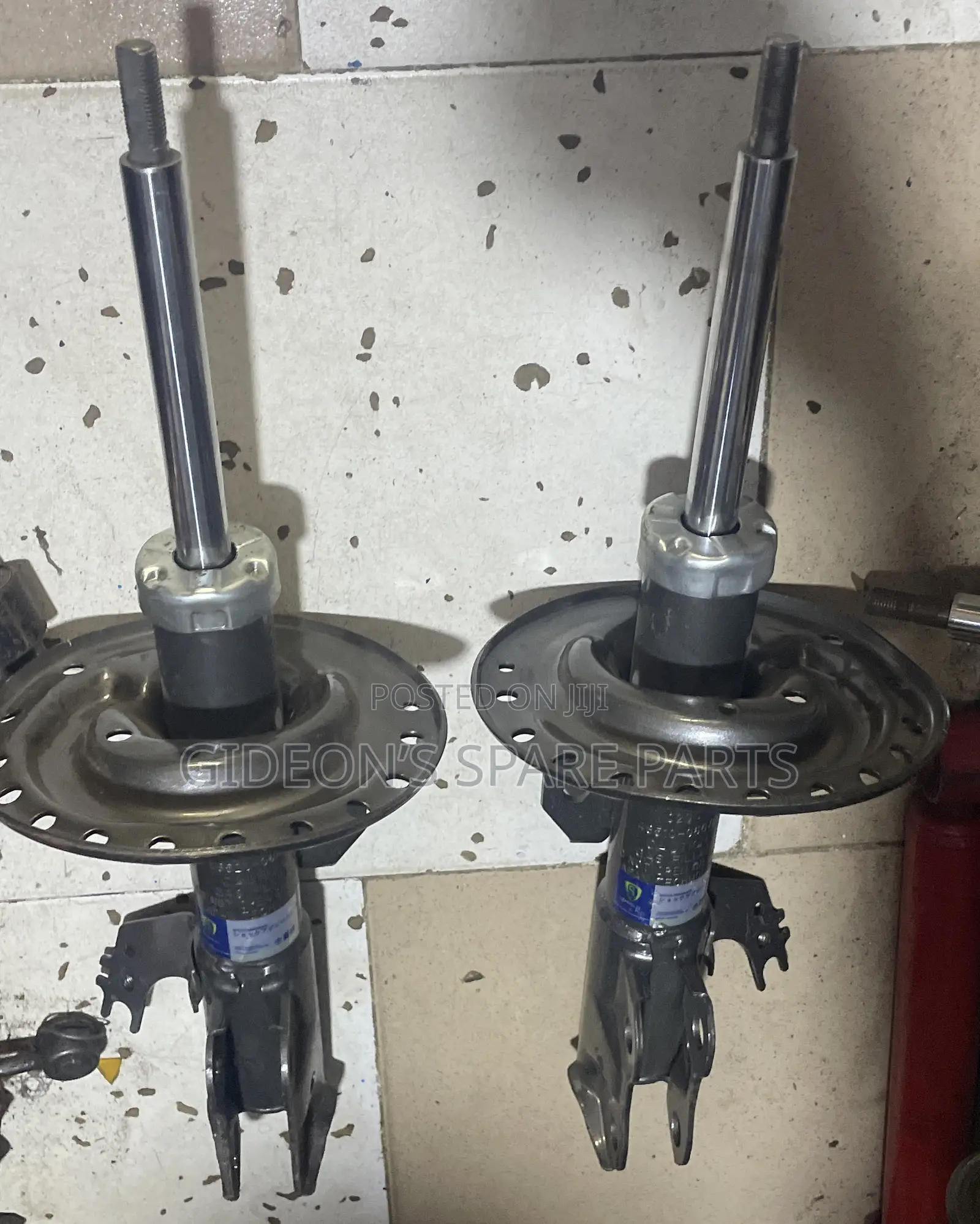 Toyota Camry Spider Front Shocks Absorbers