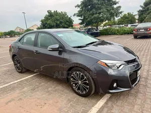 Toyota Corolla S 4dr Sedan (1.8L 4cyl CVT) 2016 Gray