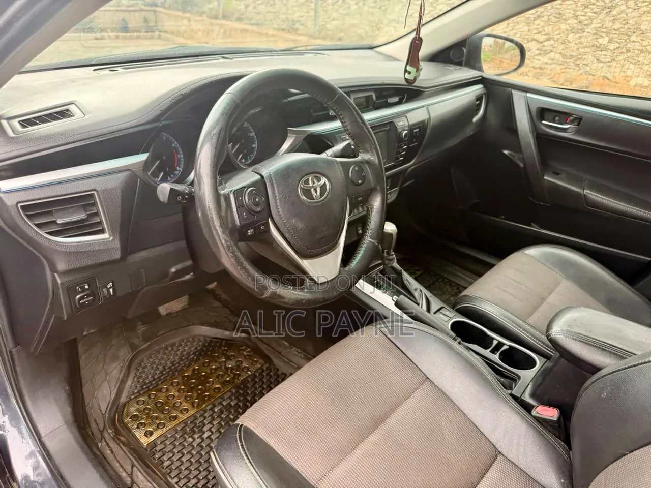 Toyota Corolla S 4dr Sedan (1.8L 4cyl CVT) 2016 Gray